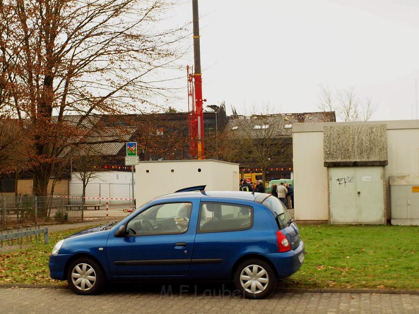 Feuer Schule Neuhonrath bei Lohmar P375.JPG